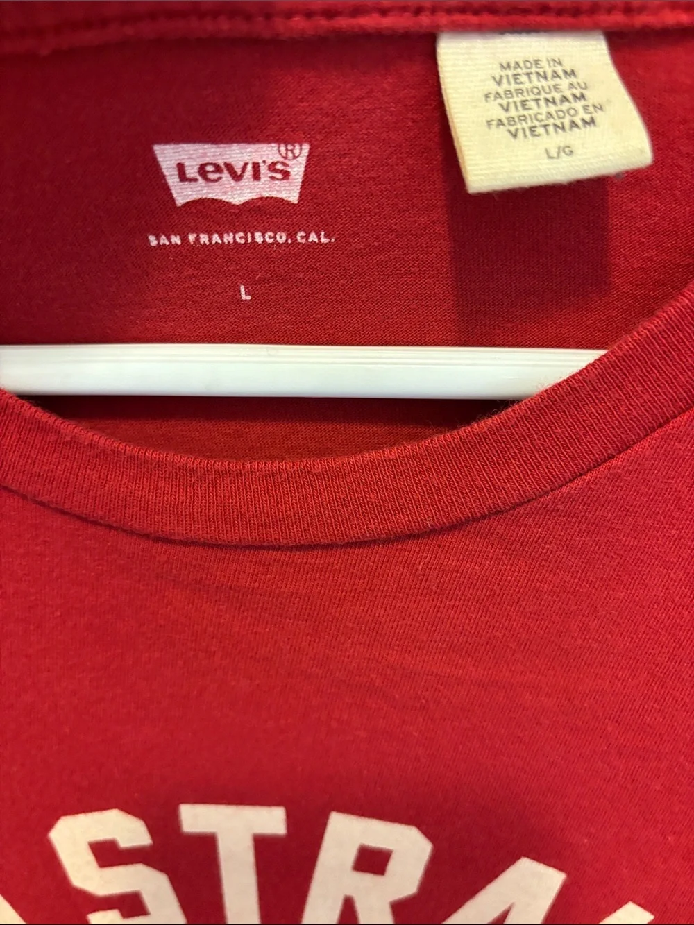 Levi's. Red Short Sleeve 100%‎ Cotton Tee with Off-White Graphic Sz Large